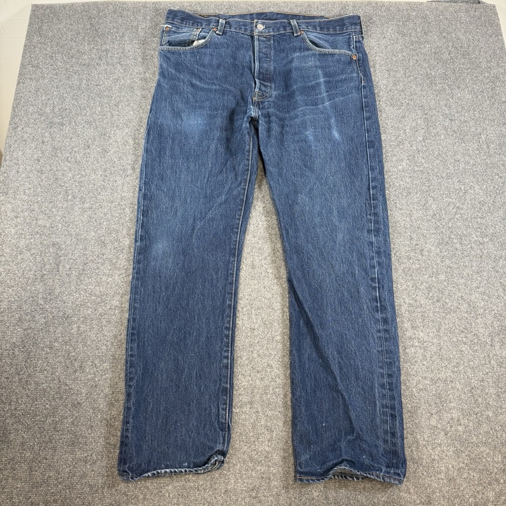Levis 501 Jeans Mens 38x32 Blue Denim Straight Button‎ Fly Medium Wash